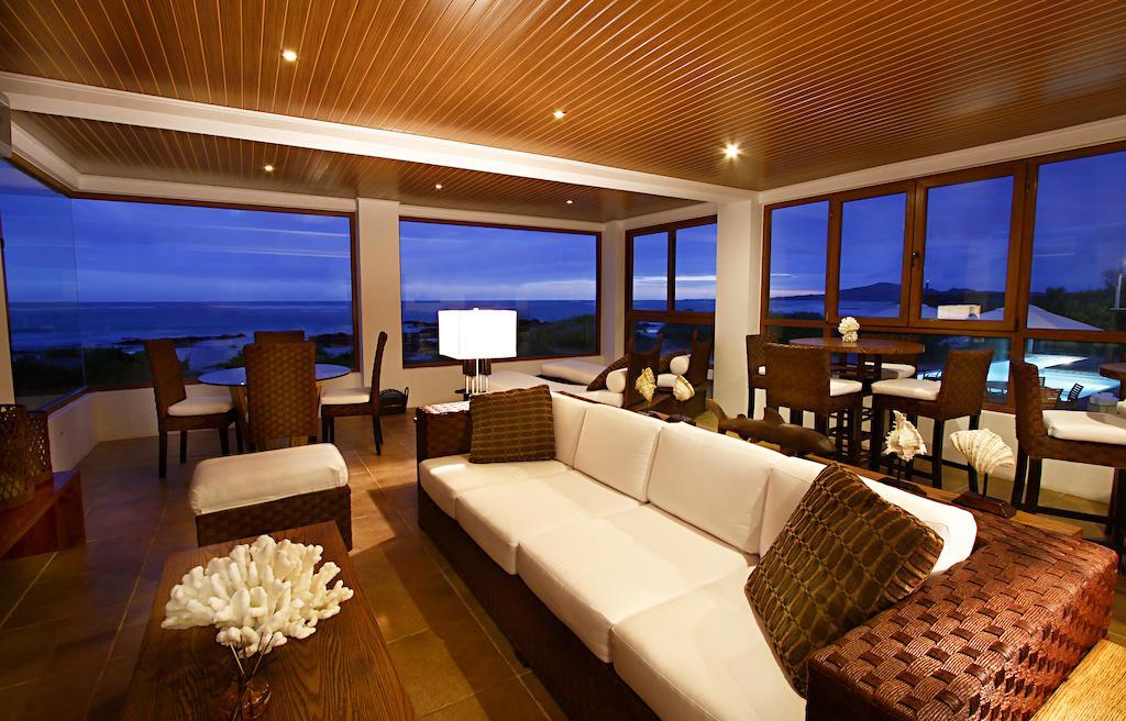 Iguana Crossing Boutique Hotel Puerto Villamil Ngoại thất bức ảnh