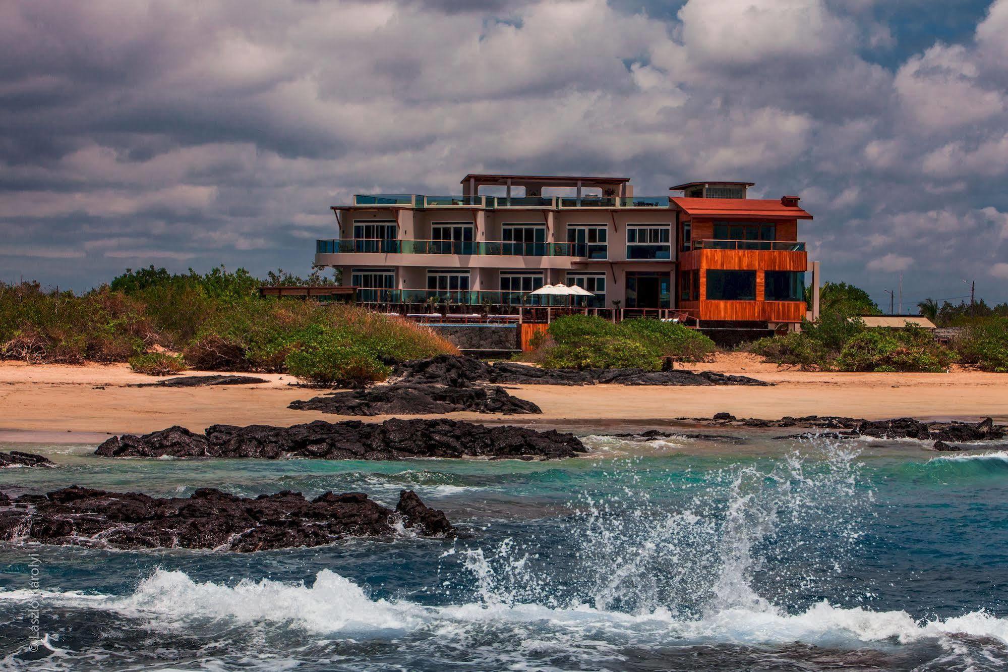 Iguana Crossing Boutique Hotel Puerto Villamil Ngoại thất bức ảnh