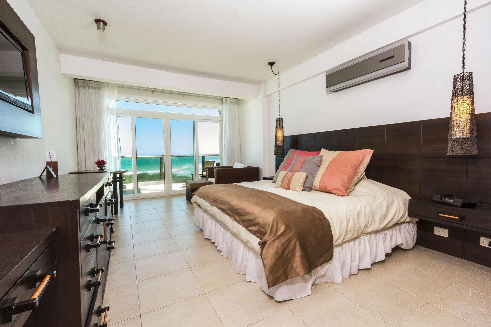 Iguana Crossing Boutique Hotel Puerto Villamil Ngoại thất bức ảnh